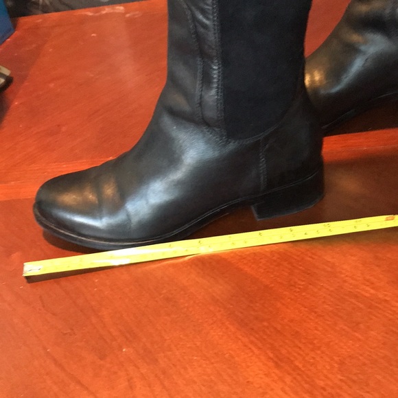 Cole Haan black leather boots size 8B - Picture 7 of 16